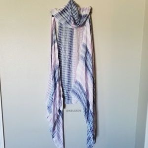 BCBGeneration hooded scarf wrap shrug 🆕️ NWT